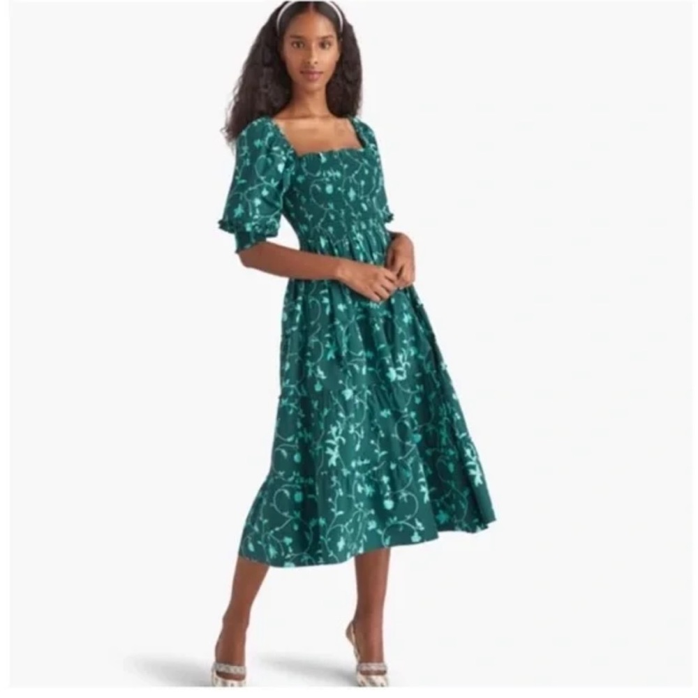HILL HOUSE Nesli Nap Dress in Green Botanical